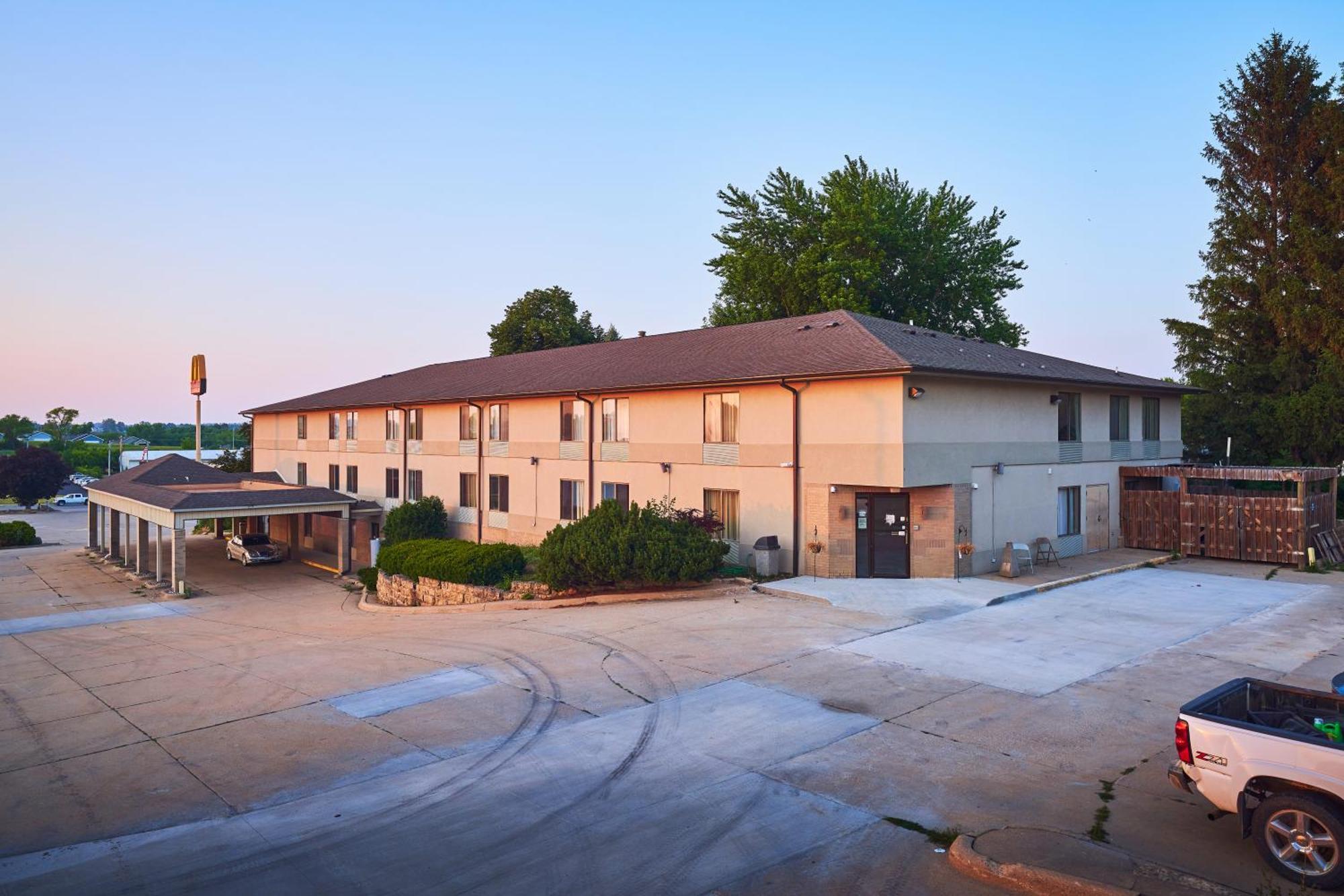 Econo Lodge Maquoketa Dış mekan fotoğraf
