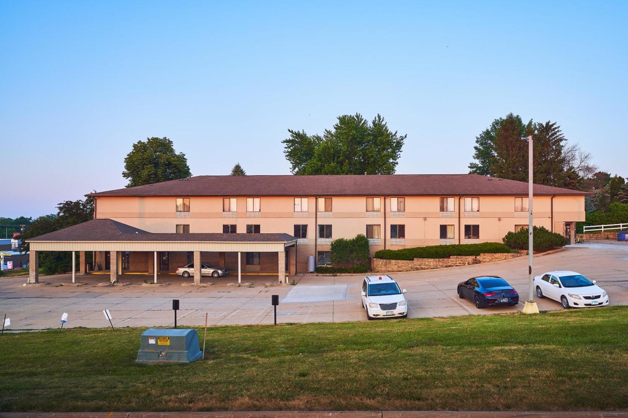 Econo Lodge Maquoketa Dış mekan fotoğraf
